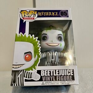 - Beetlejuice funko pop # 05 striped suit NIB Vaulted